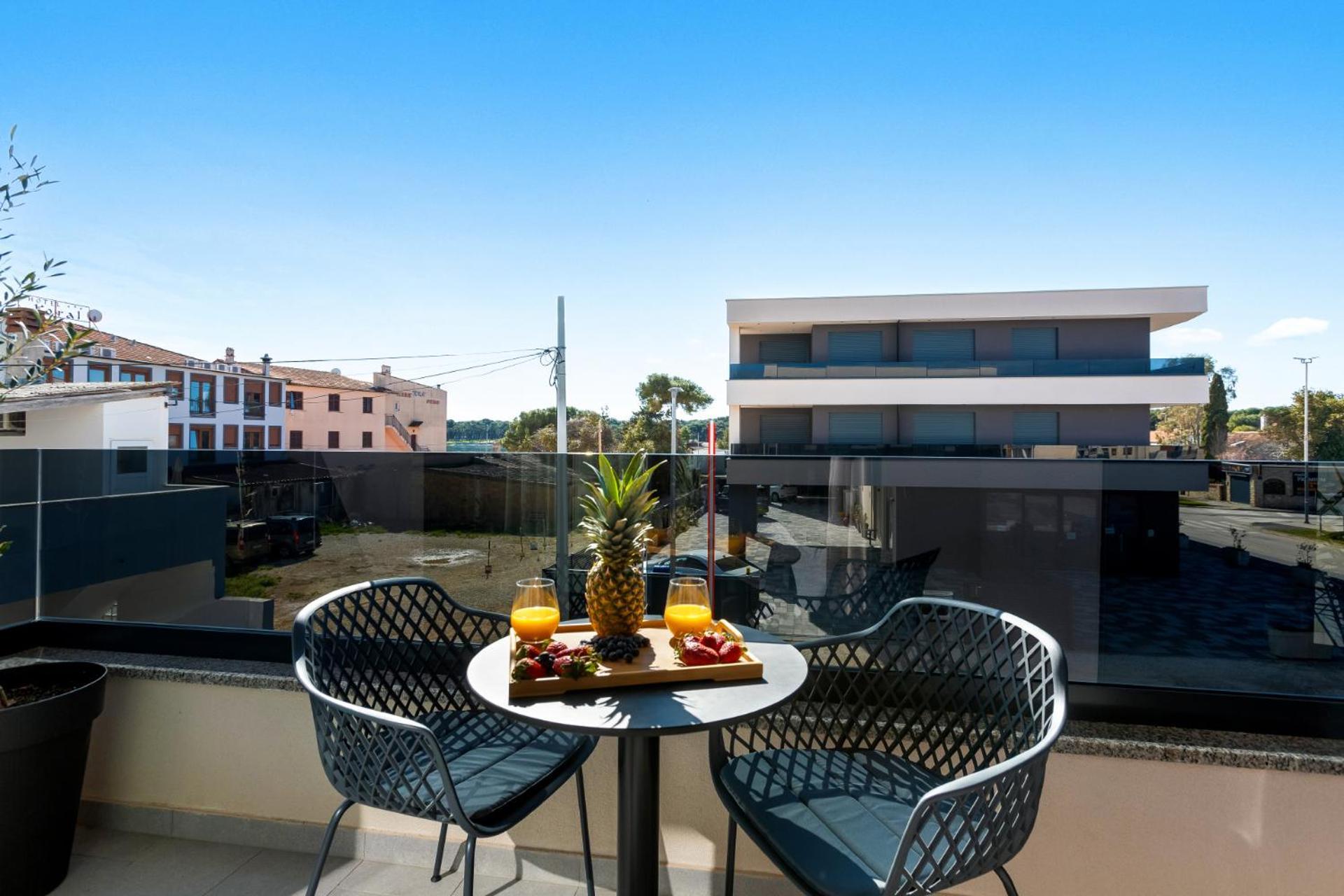 Fly Rooms Medulin - 50M From The Beach - New 2024 Quarto foto